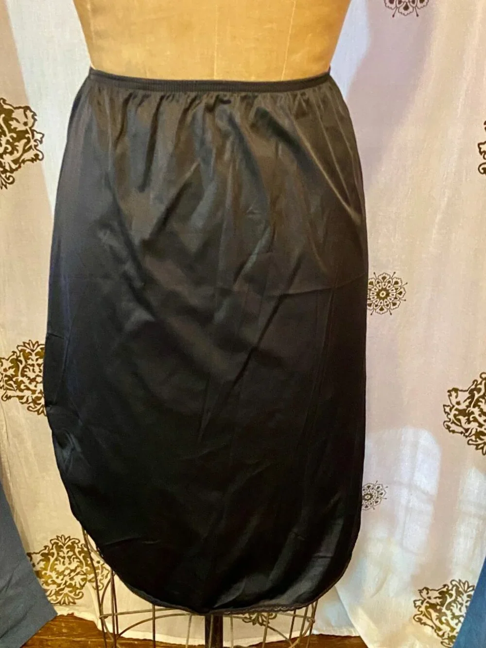 Vintage 60s 70s Black Retro Half Slip Skirt LACE Trim M Coquette Cottagecore EUC - Picture 3 of 5